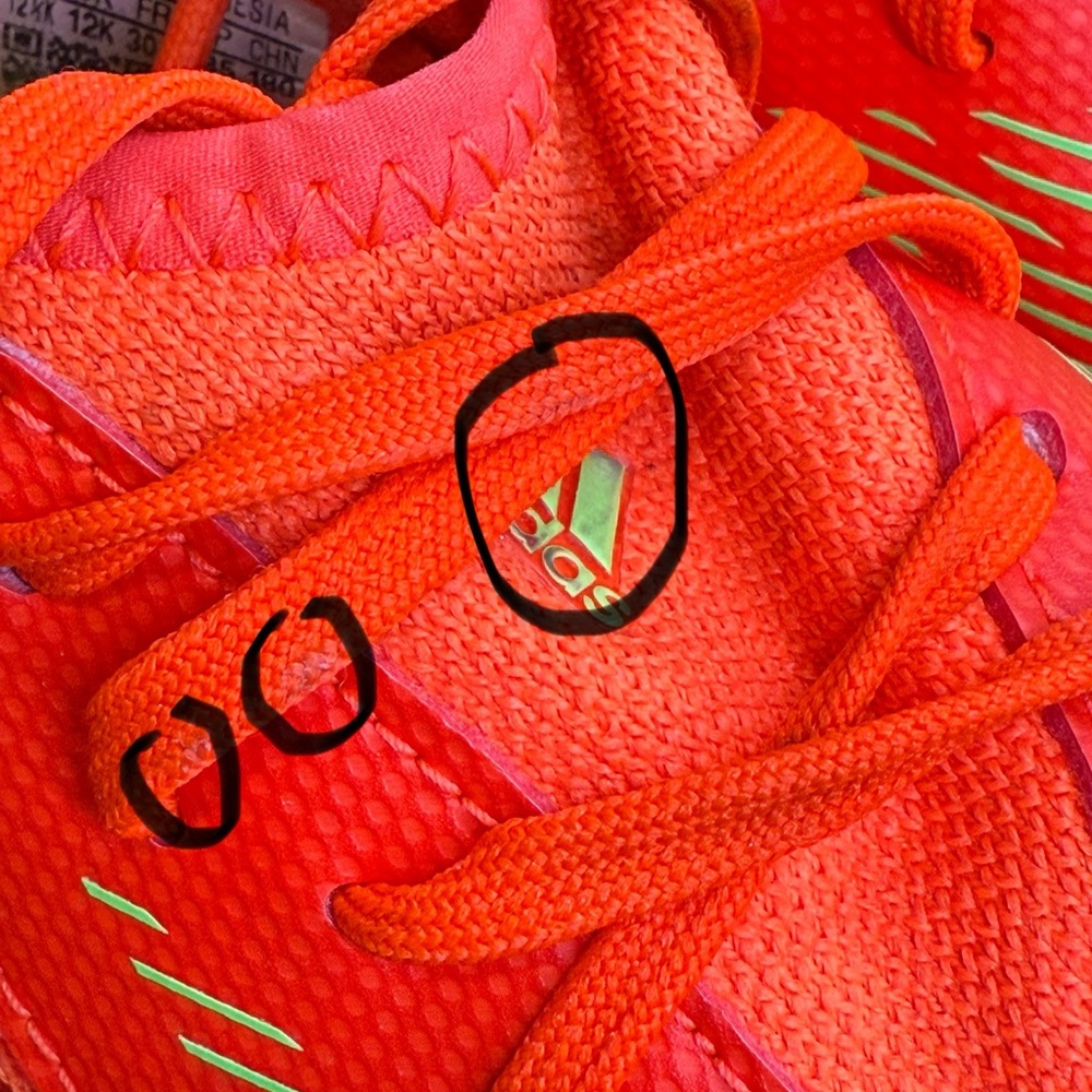 Adidas Soccer Predator Edge.3 Turf Shoe in Vibrant Orange kids 12.5 - Picture 6 of 6